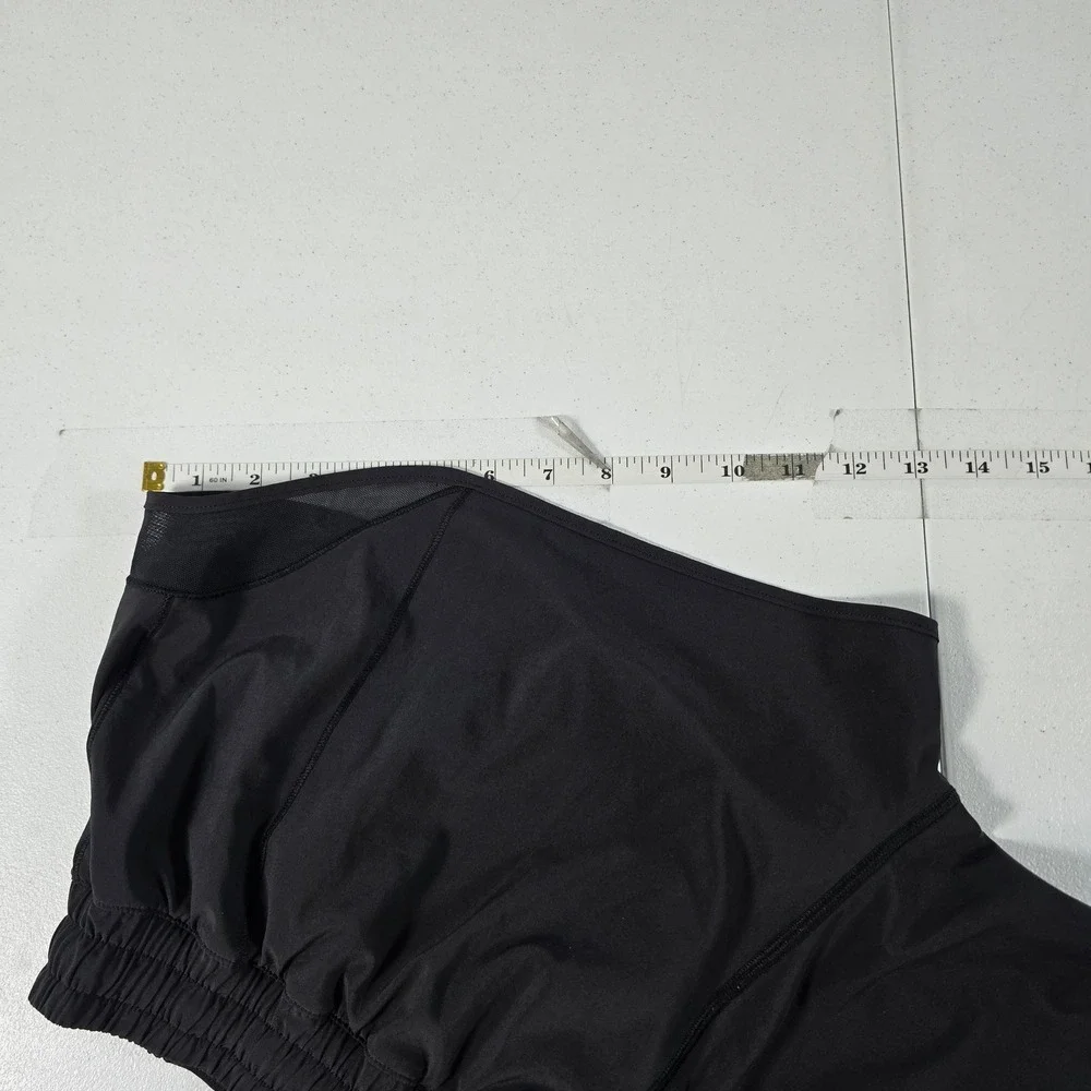 Lululemon Hotty Hot Short II Black Mesh Running Shorts Womens 10 LW7ARKR